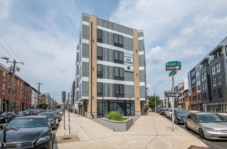 1508 Ridge Ave, Philadelphia, PA à louer - Photo du bâtiment - Image 2 de 6