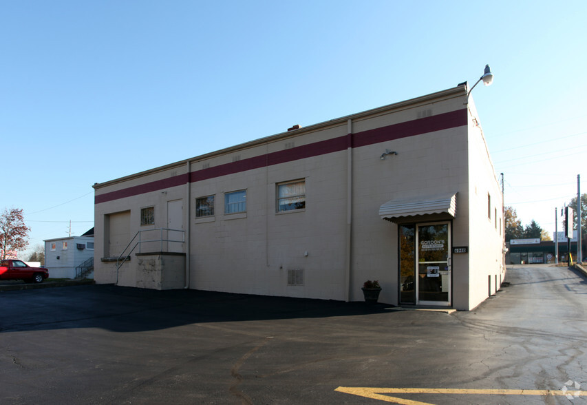 6930-6940 Market St, Youngstown, OH for lease - Building Photo - Image 3 of 4