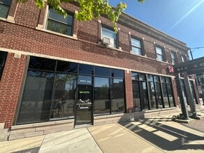 4006-4012 N Milwaukee Ave, Chicago, IL for lease Building Photo- Image 2 of 8