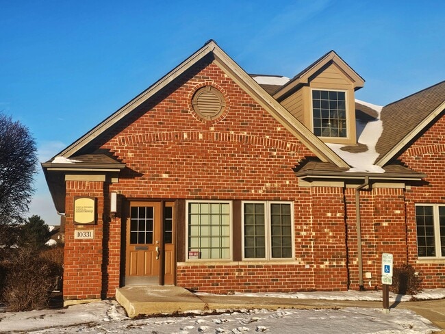 Plus de détails pour 10331-10335 W Lincoln Hwy, Frankfort, IL - Bureau à vendre