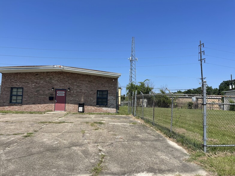 1123 N Carrollton Ave, Baton Rouge, LA à louer - Photo du b timent - Image 3 de 17