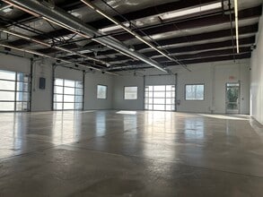 3901 SE Naef Rd, Portland, OR à louer Photo intérieure- Image 1 de 9