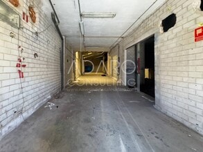 Industriel dans Torres de la Alameda, Madrid à louer Photo intérieure- Image 2 de 9