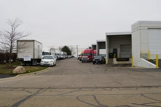 1312 Marquette Dr, Romeoville, IL for lease Interior Photo- Image 2 of 3