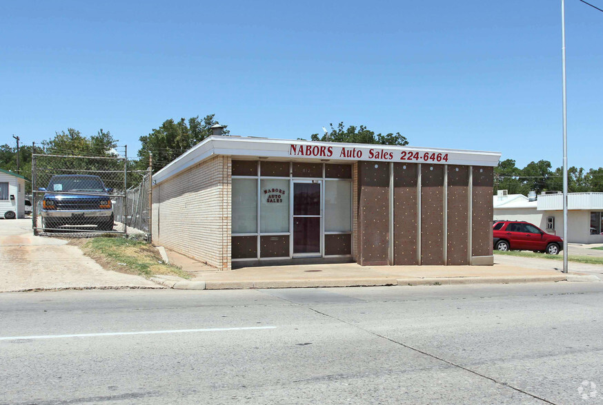 824 S 4th St, Chickasha, OK for sale - Primary Photo - Image 1 of 1