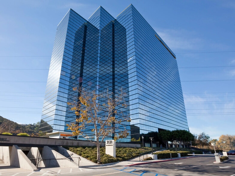 3131 Camino del Rio N, San Diego, CA for lease - Building Photo - Image 1 of 3