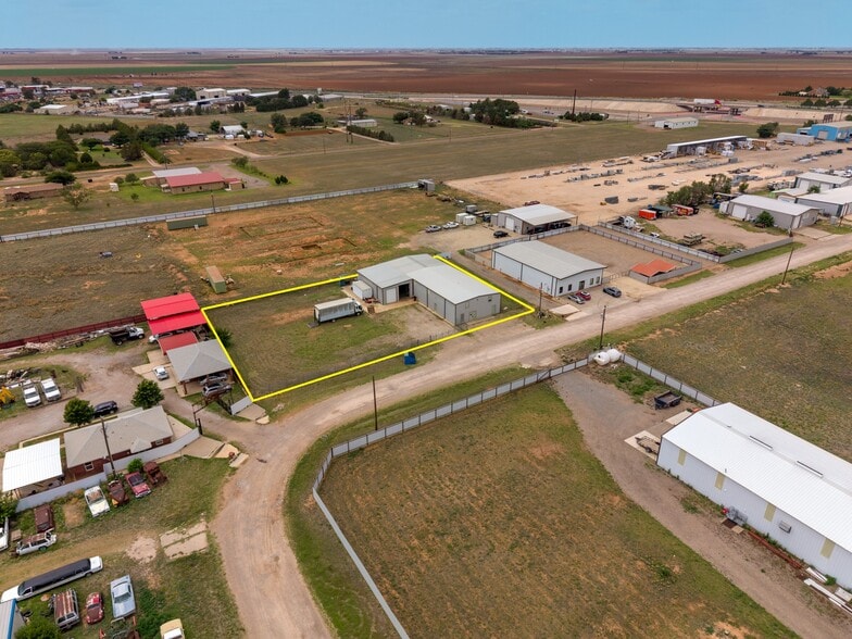 10630 Private Road 1310, Wolfforth, TX for sale - Primary Photo - Image 1 of 27