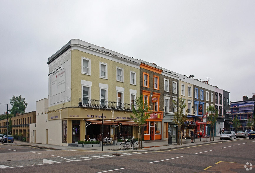 27 Chalk Farm Rd, Londres à louer - Photo principale - Image 1 de 1