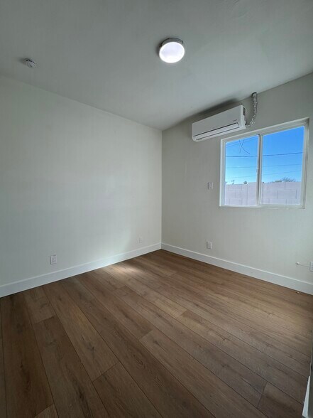 315 E Carol Ave, Phoenix, AZ à vendre - Photo du bâtiment - Image 3 de 18
