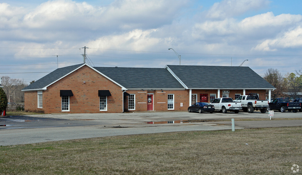 100 Federal Dr, Jackson, TN à vendre - Photo principale - Image 1 de 1