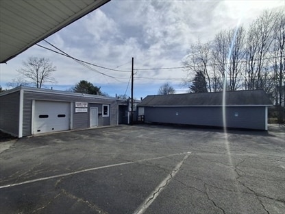 181 E Main St, Orange, MA à louer - Photo du bâtiment - Image 2 de 33