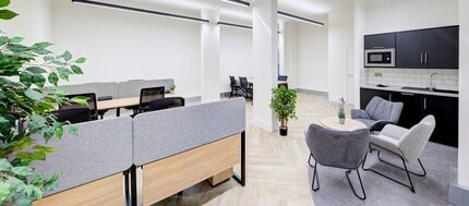 57-59 Great Suffolk St, London for sale Interior Photo- Image 1 of 6