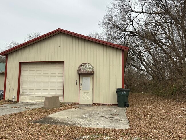 More details for 203 E Harrison St, Salisbury, NC - Office for Lease