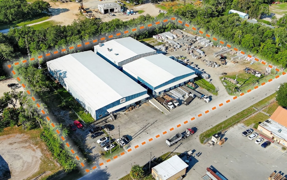 2501 Industrial St, Leesburg, FL à vendre - Photo du bâtiment - Image 2 de 4