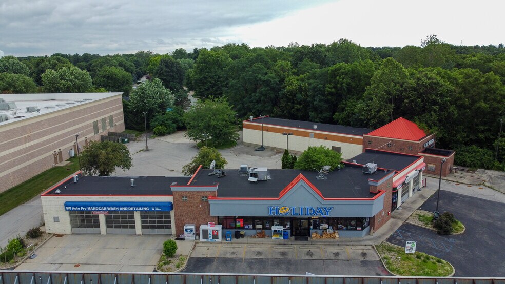 560 N State Road 135, Greenwood, IN à louer - Photo du bâtiment - Image 2 de 19