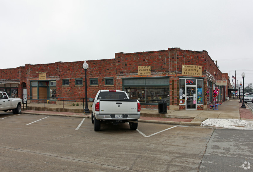 201 S Main St, Ferris, TX for sale - Primary Photo - Image 1 of 1