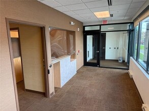 1575 20th St NW, Faribault, MN for lease Interior Photo- Image 1 of 3