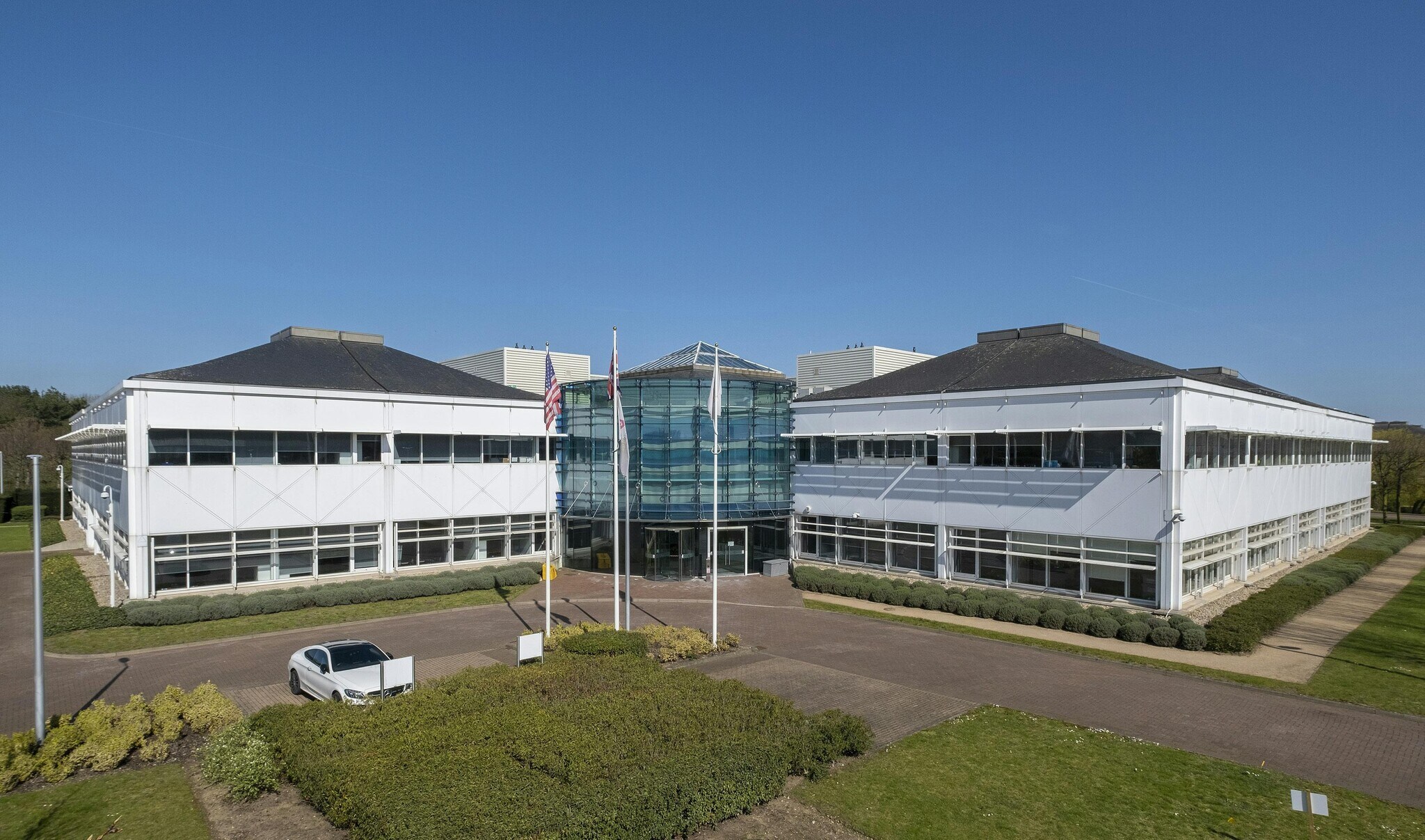 1 Longwalk Rd, Uxbridge à louer Photo du bâtiment- Image 1 de 9