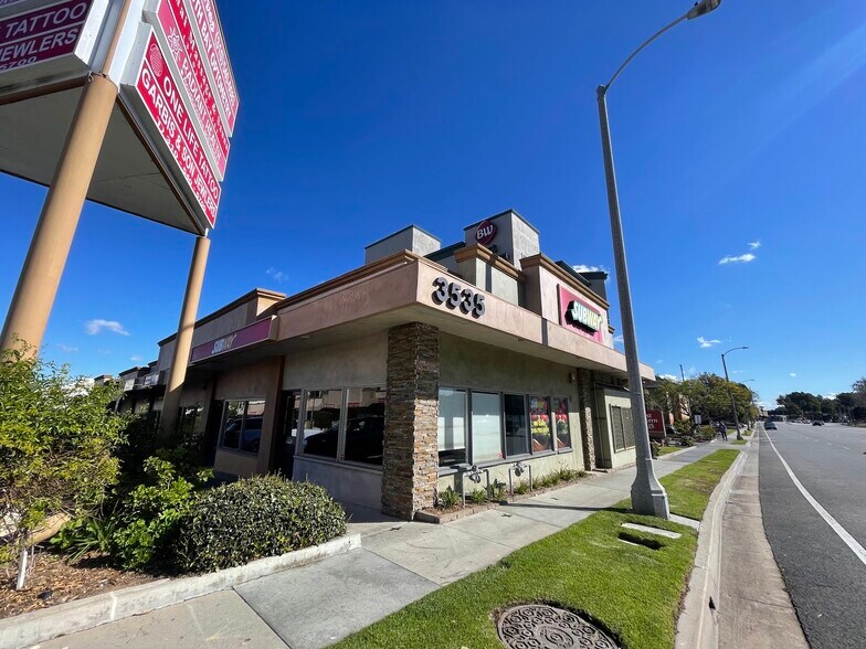 3535 Torrance Blvd, Torrance, CA à louer - Photo du bâtiment - Image 3 de 6