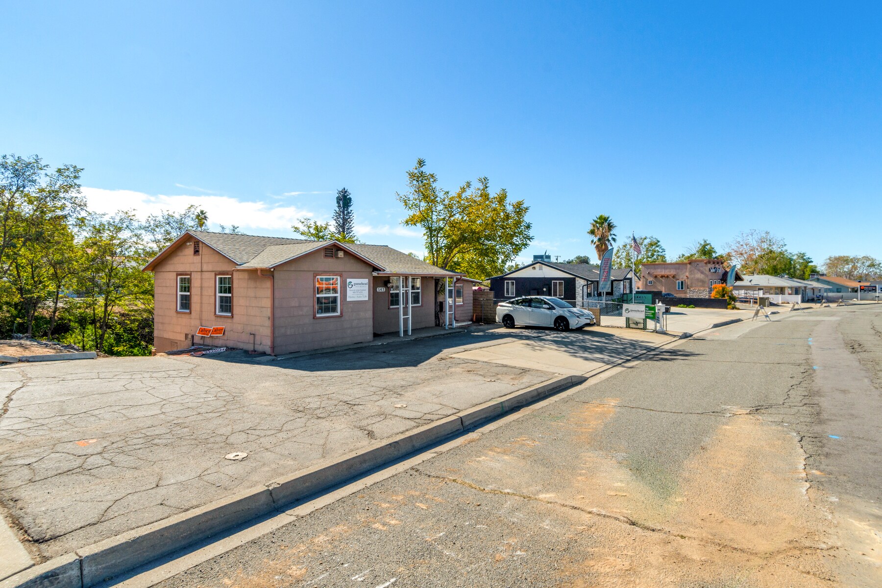 543 W County Line Rd, Calimesa, CA for sale Primary Photo- Image 1 of 1
