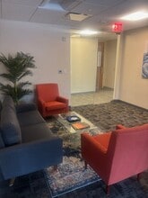 10201 Fairfax Blvd, Fairfax, VA à vendre Photo intérieure- Image 1 de 4