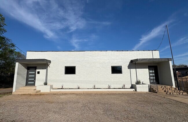 Plus de détails pour 316 Bonner Ave, Tyler, TX - Bureau à louer