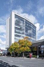 Station Para, Harrogate for lease Building Photo- Image 1 of 4