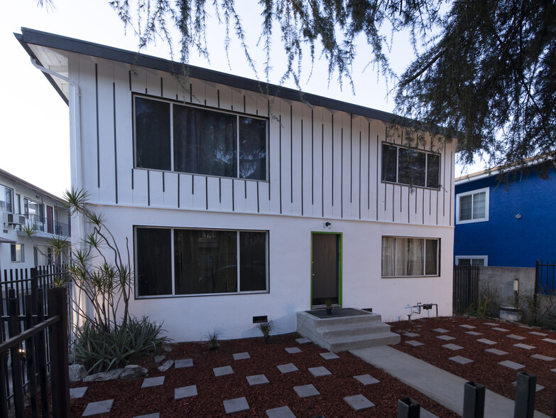 14222 Calvert St, Van Nuys, CA à vendre - Photo du bâtiment - Image 1 de 1