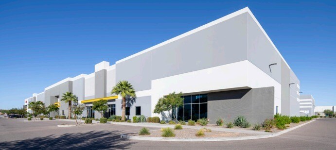 7535 E Ray Rd, Mesa, AZ à louer - Photo du bâtiment - Image 1 de 1