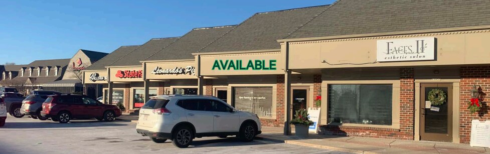 11047-11065 N Port Washington Rd, Mequon, WI à louer - Photo du bâtiment - Image 2 de 4