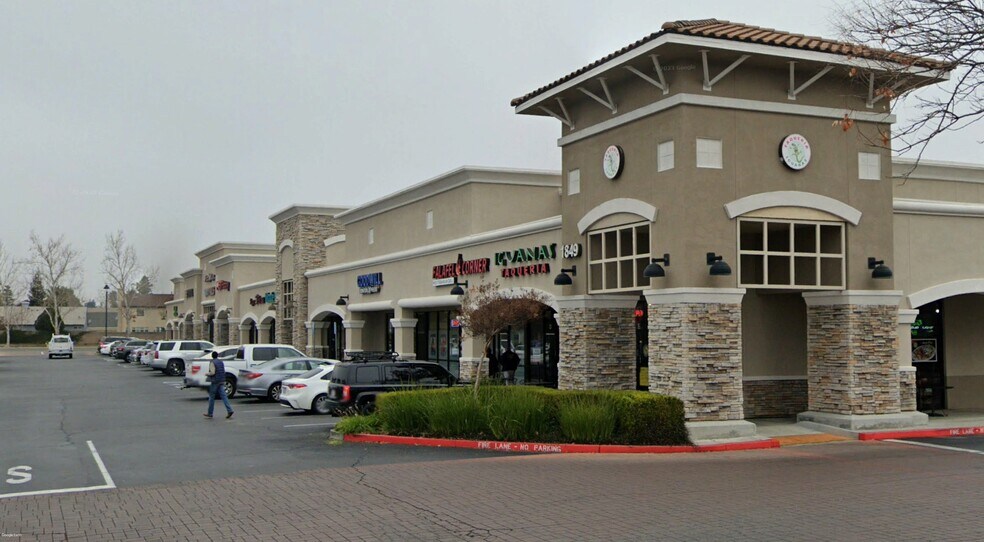 1861-1897 E Gibson Rd, Woodland, CA for lease - Building Photo - Image 2 of 3