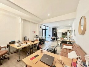 Bureau dans Paris à louer Photo intérieure- Image 1 de 5