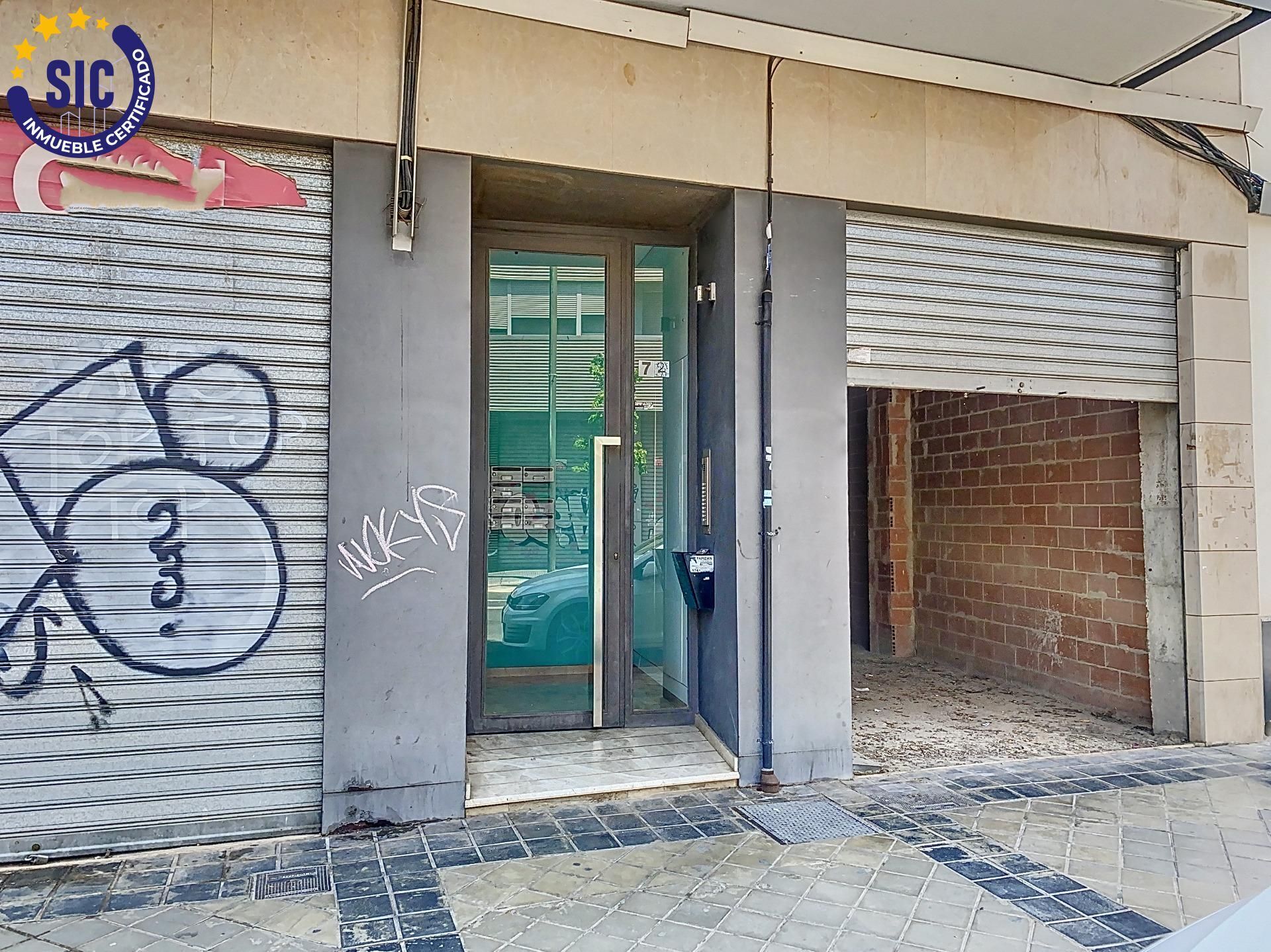 Avinguda Blasco Ibáñez, 72, Massanassa, Valencia for lease Building Photo- Image 1 of 9