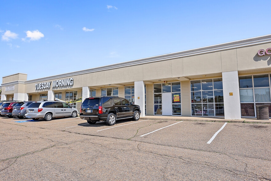 600-640 Grants Ferry Rd, Flowood, MS à louer - Photo du bâtiment - Image 3 de 4