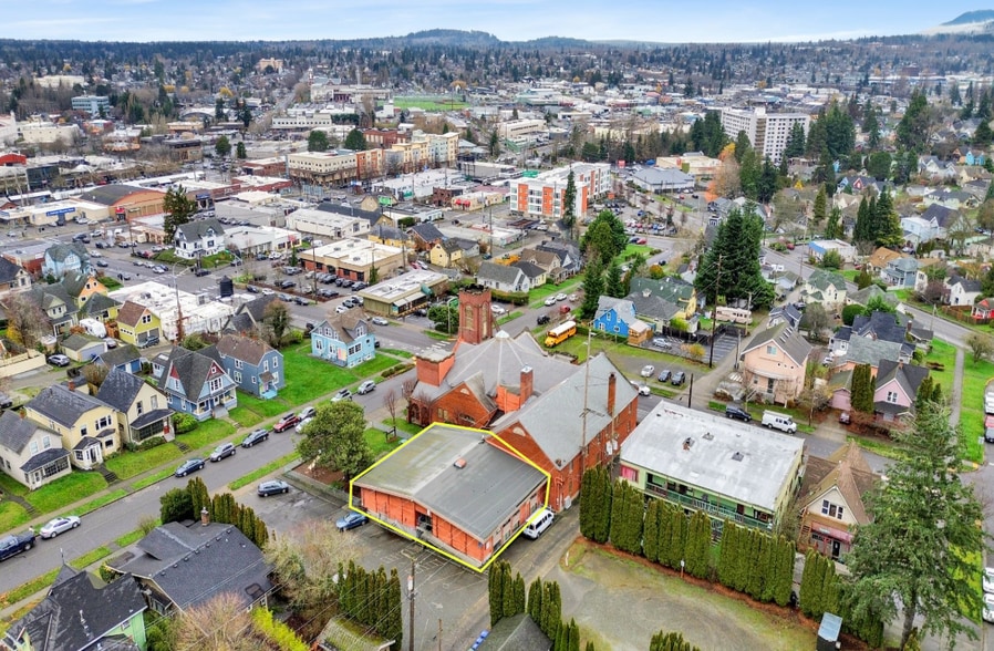 1326 N Garden St, Bellingham, WA for lease - Building Photo - Image 2 of 11