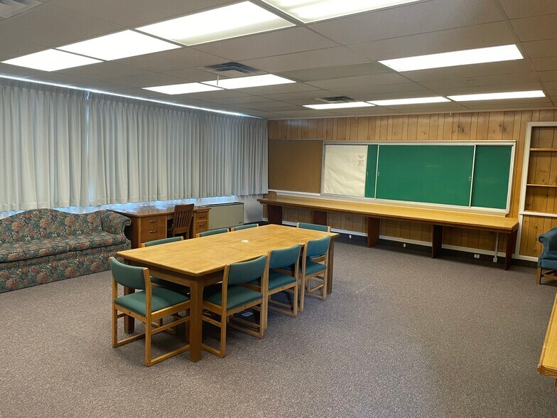 415 S 200 E, Springville, UT à vendre - Photo intérieure - Image 2 de 5