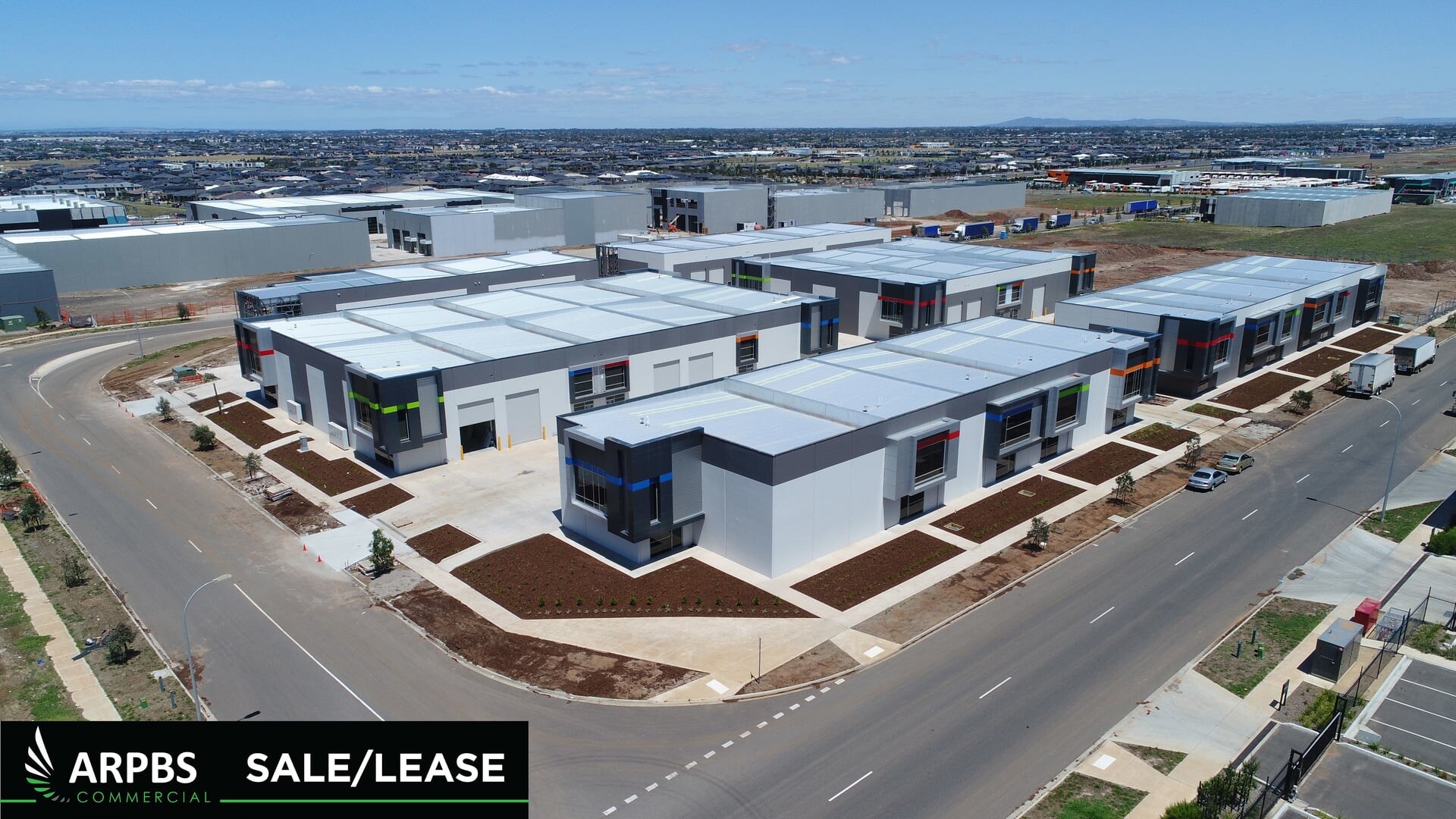 11 Infinity Dr, Truganina for lease Primary Photo- Image 1 of 3