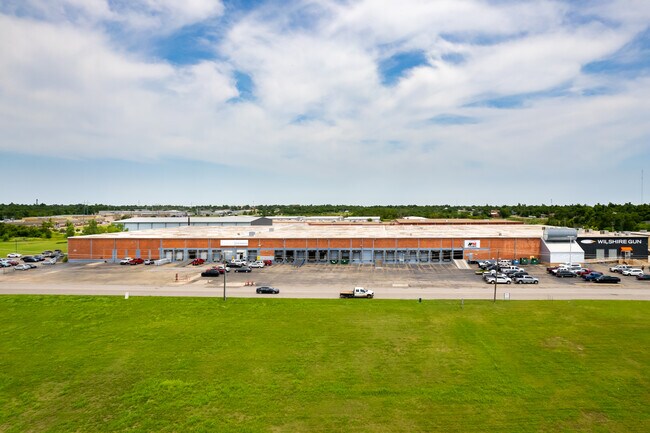 Plus de détails pour 615 W Wilshire Blvd, Oklahoma City, OK - Industriel à vendre