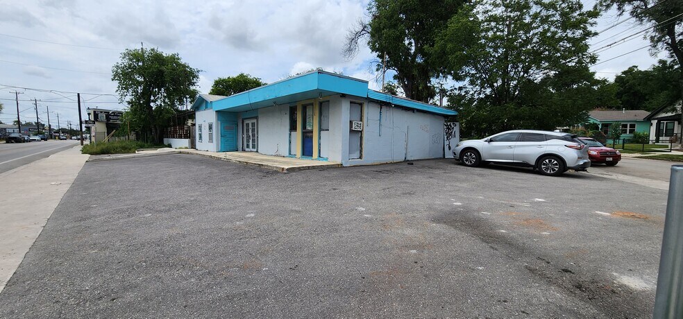 2909 St Mary's St, San Antonio, TX à vendre - Photo du bâtiment - Image 3 de 9