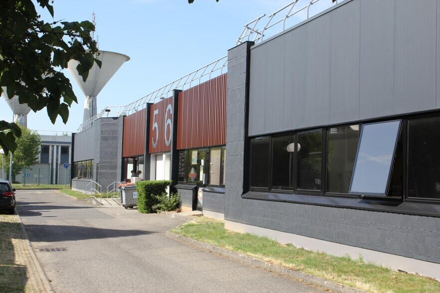 9 Avenue Du Québec, Villebon-sur-Yvette à louer - Photo du bâtiment - Image 2 de 6