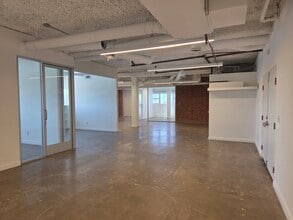8455 Beverly Blvd, Los Angeles, CA for lease Interior Photo- Image 1 of 6