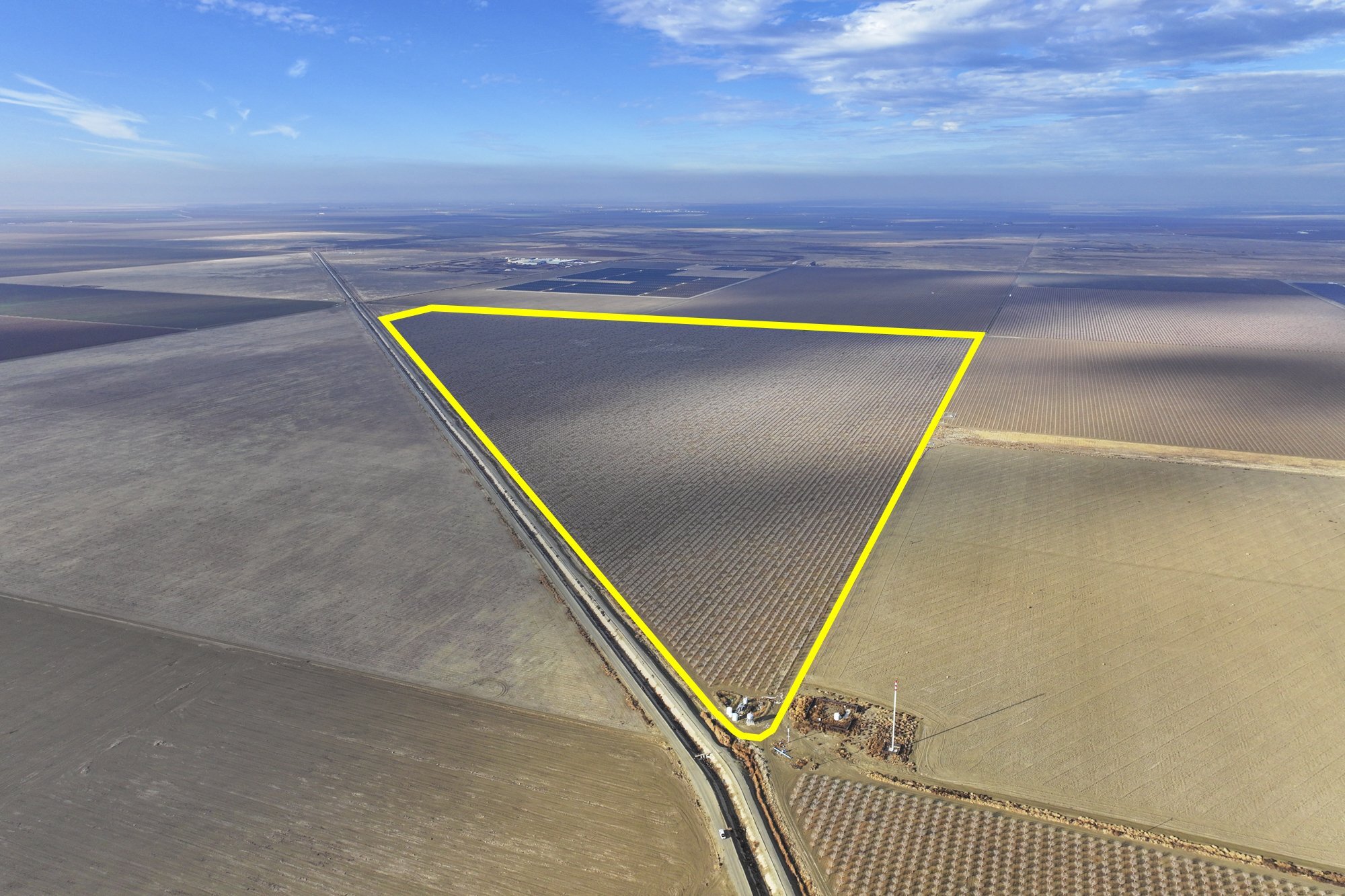 +/- 304.42 Acres Pistachios, Helm, CA for sale Primary Photo- Image 1 of 13