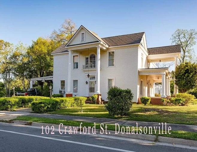 302 N Wiley Ave, Donalsonville, GA for sale Primary Photo- Image 1 of 9