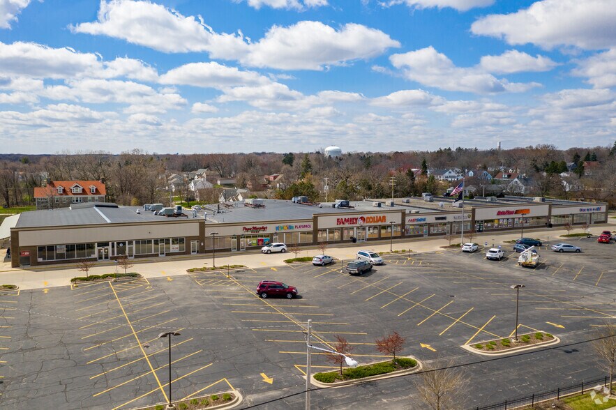 4623 75th St, Kenosha, WI à louer - Aérien - Image 2 de 3