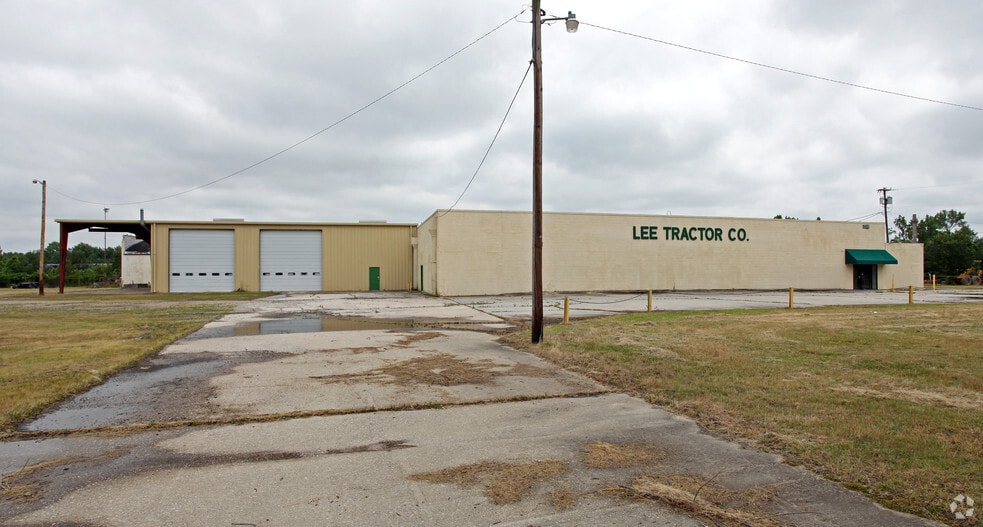 3209 S Church St, Rocky Mount, NC for sale - Building Photo - Image 1 of 33