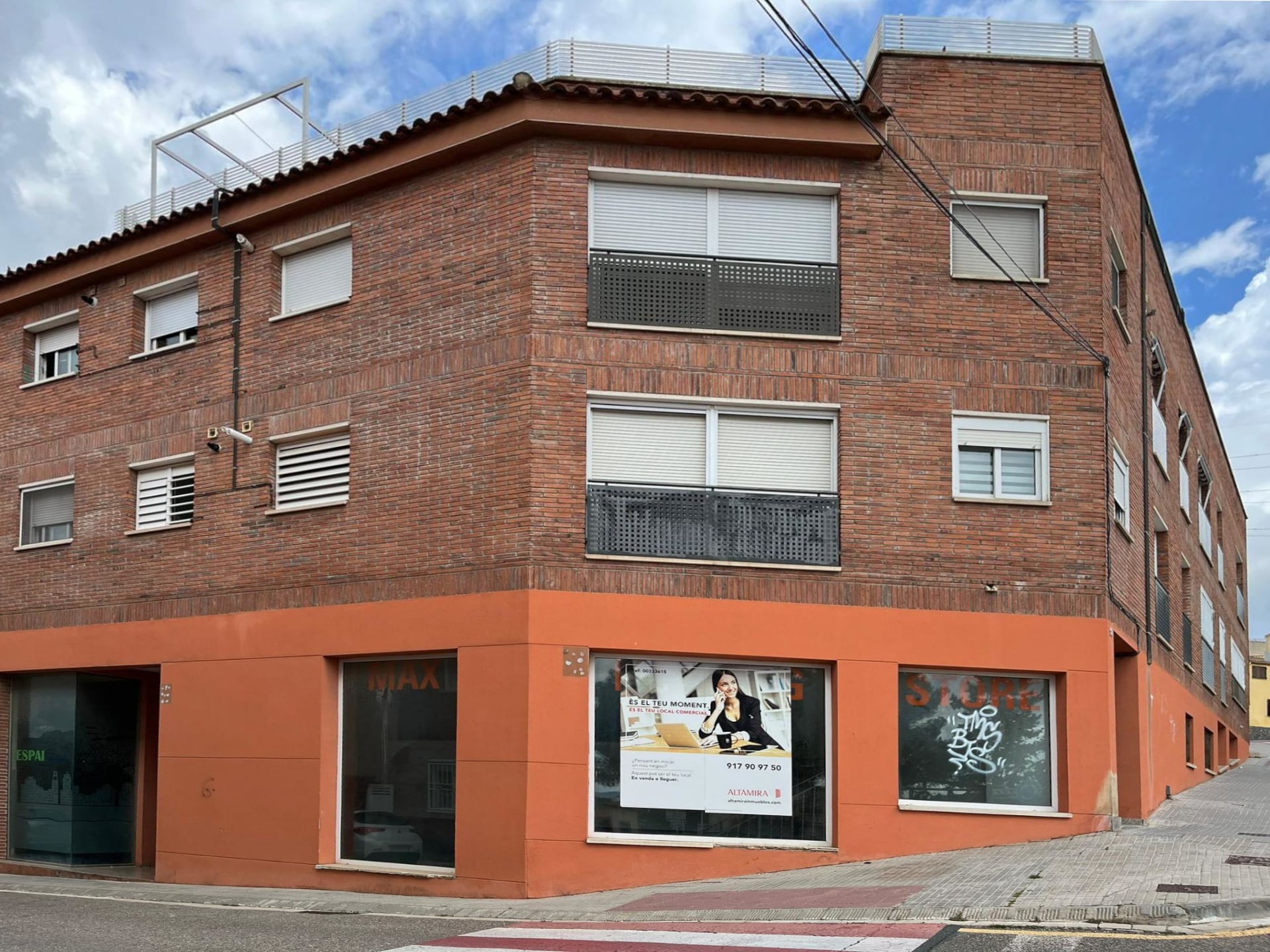 Multifamily in Masquefa, Barcelona for sale Primary Photo- Image 1 of 5