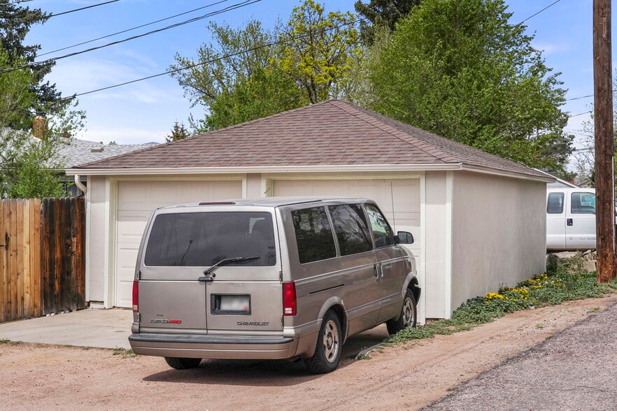 1504 E Uintah St, Colorado Springs, CO for sale - Building Photo - Image 3 of 16