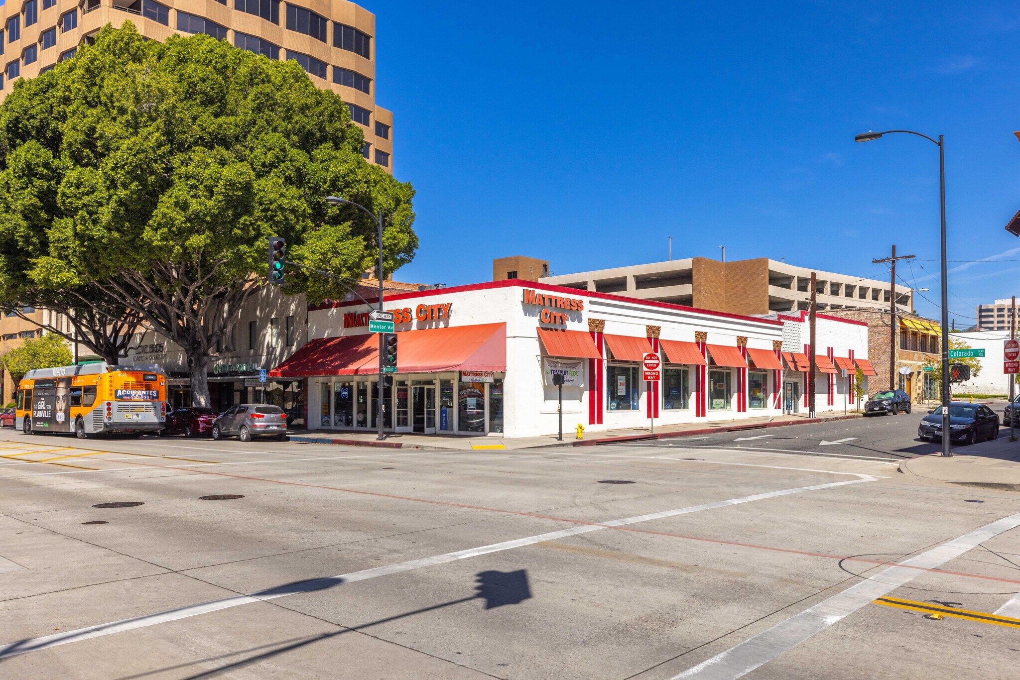 937 E Colorado Blvd, Pasadena, CA for lease Building Photo- Image 1 of 17