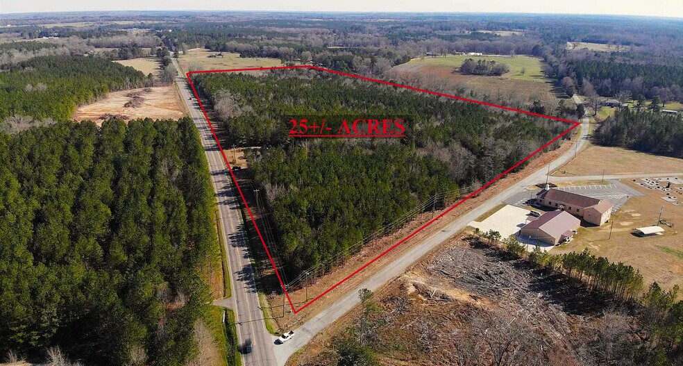502 Batesburg Hwy, Saluda, SC à vendre - Photo du bâtiment - Image 2 de 9