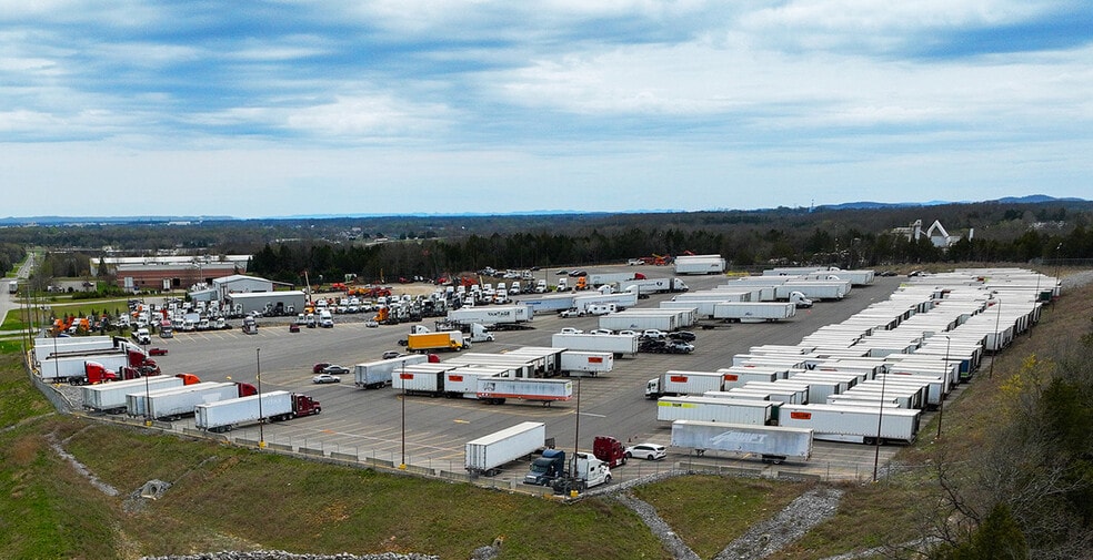 223 Threet Industrial Rd, Smyrna, TN for lease - Building Photo - Image 3 of 4